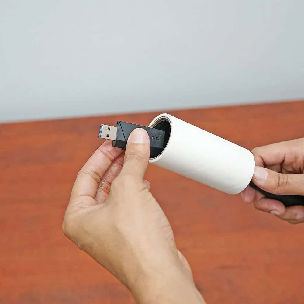 Lint Roller Diversion Safe, Hidden Compartment 1.5 x 4.25 Inches, Household Item Disguise, Closet Drawer or Laundry Room Concealment, Realistic Design - Image 3